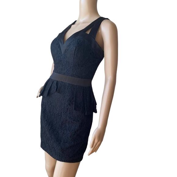 XOXO Women's Black Lace Wide Strap Peplum Cutout Mini Party Mini Dress Size 3/4 - Picture 4 of 8
